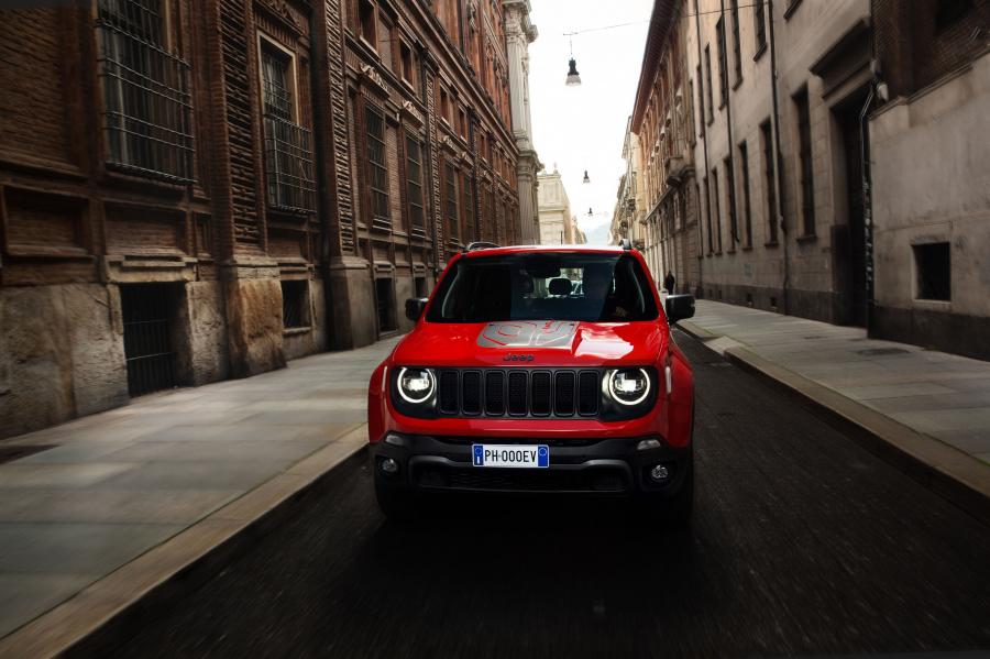  Jeep Renegade Trailhawk Plug-in Hybrid (BU) 2019 года  (WW) (фото 23 из 25)